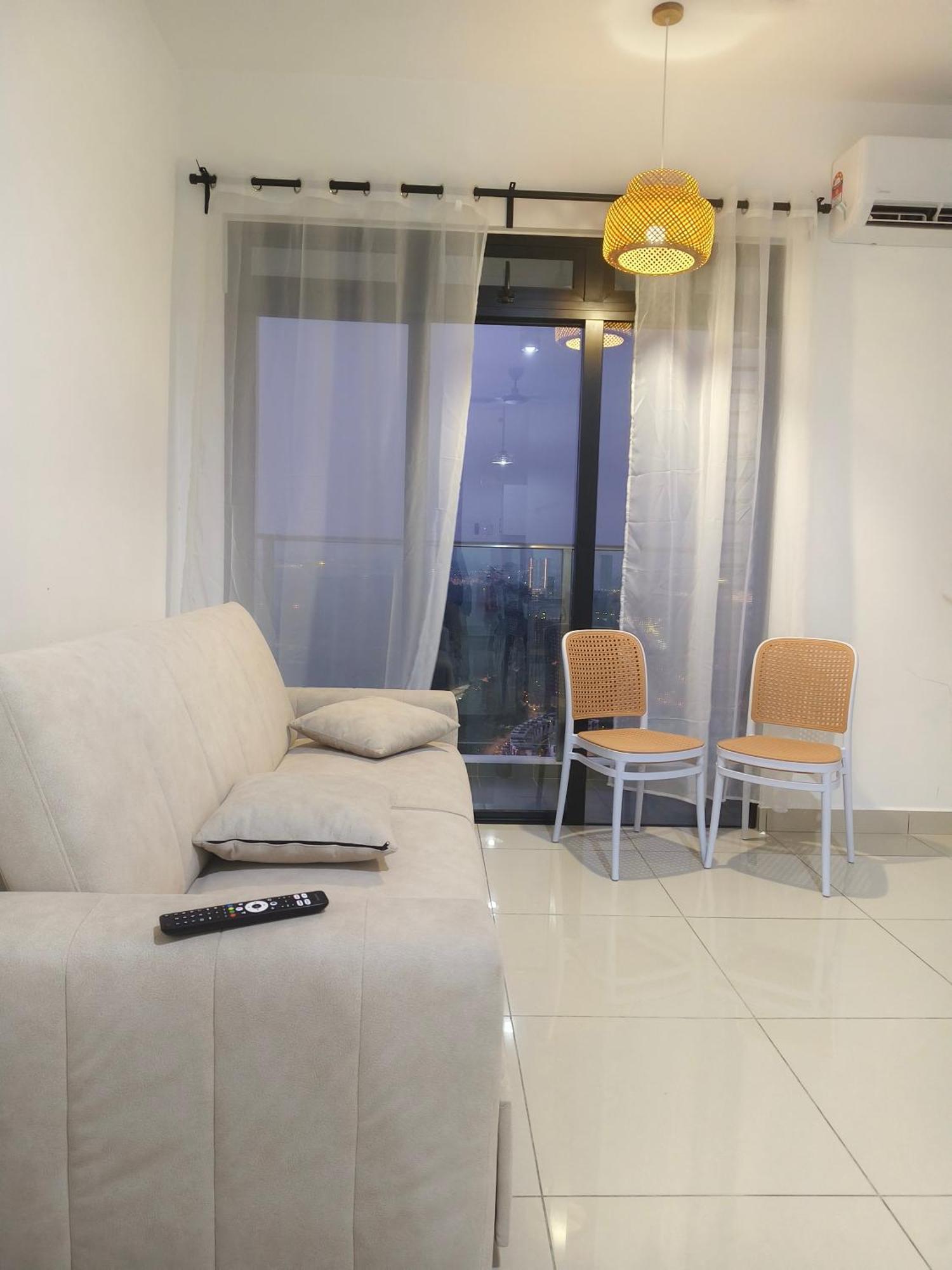 The Moon Homestay At 푸트라자야 외부 사진